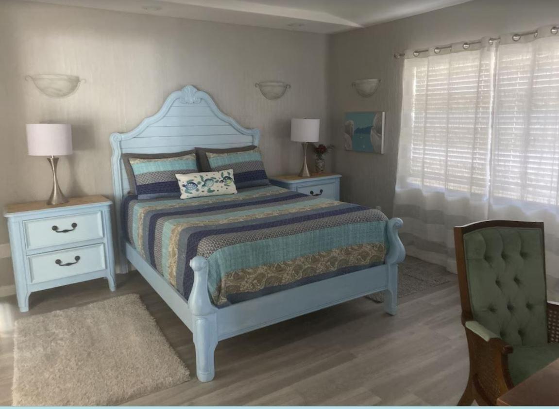 Pool/Waterfront Home 5 Min Walk To Siesta Key Village And Beach ภายนอก รูปภาพ